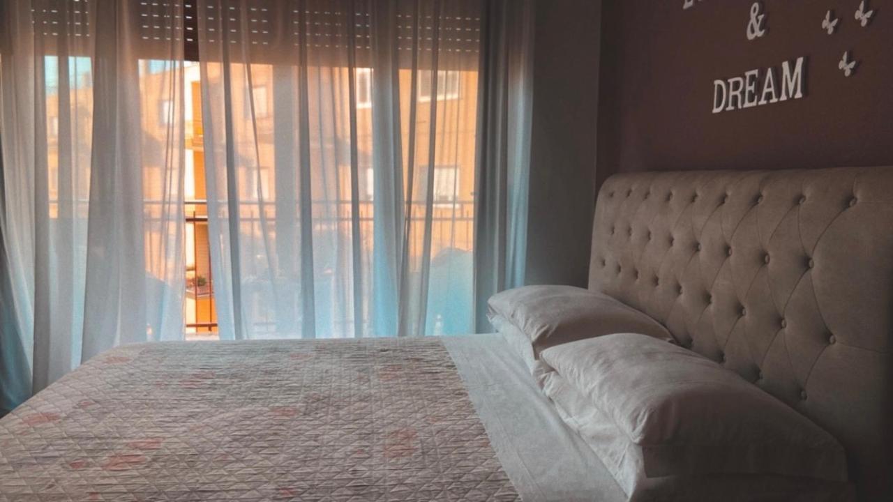B&B In Centro Foggia Buitenkant foto