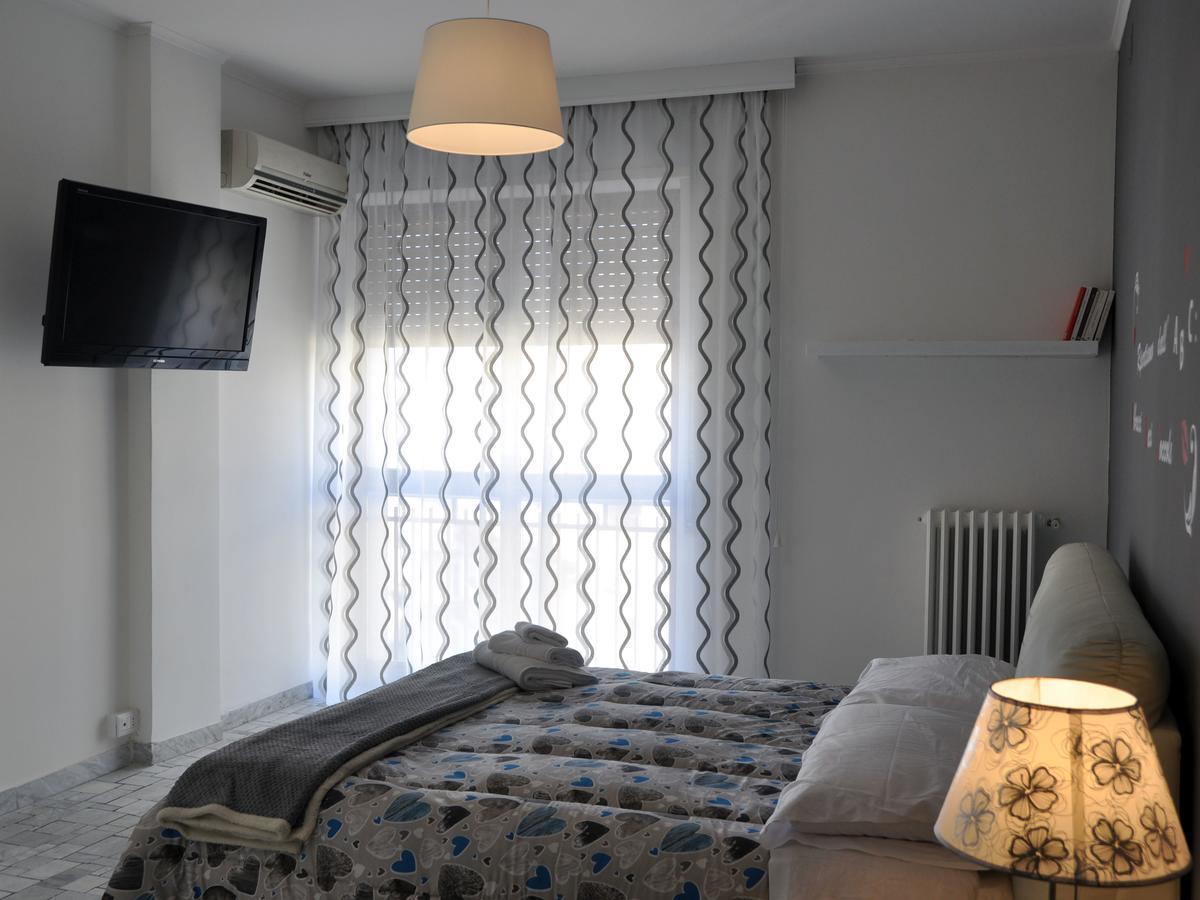 B&B In Centro Foggia Buitenkant foto